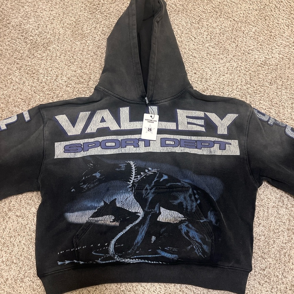 VALE FOREVER WATCHDOG PULLOVER HOODIE BLACK